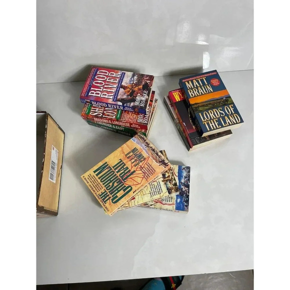 Ten Great Westerns Books Mike Roarke Ralph Compton Matt Braun Story Novels - Picture 4 of 5